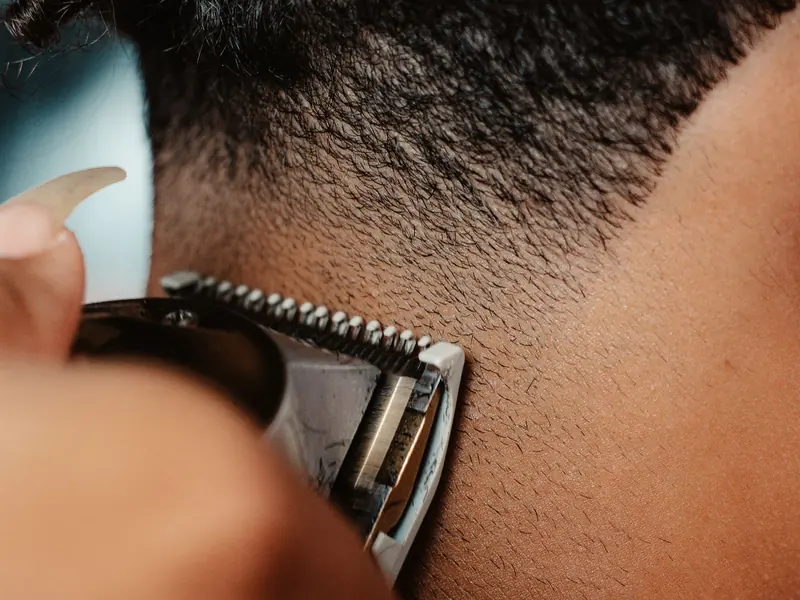 Clipper fade at the neckline (example photo)