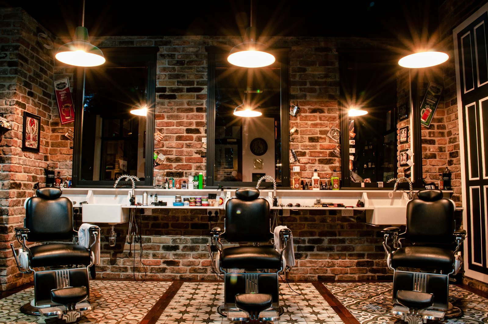 Harbor Barber demo website